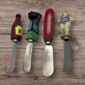 Set of 4 Novelty Cheese Spreaders Picnic Summer Boston Warehouse Charcuterie